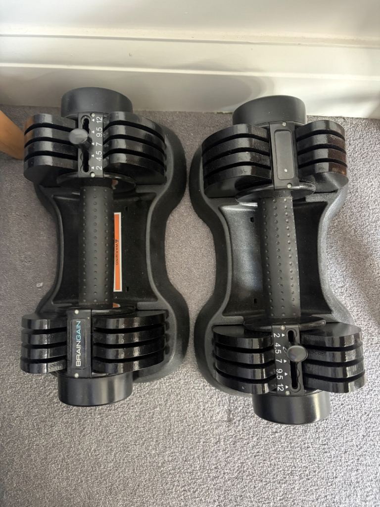BRAINGAIN Adjustable Dumbbells - Pair, Good Condition