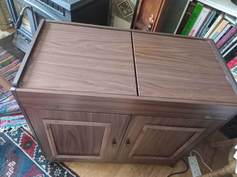 Brown Wood Effect Dolly Trolley Hot Food Server