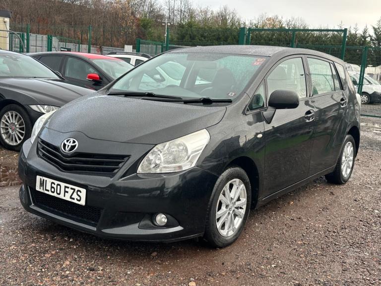2010 Toyota Verso 2.0 D-4D TR Lthr/Pan Rf 5dr MPV Diesel Manual