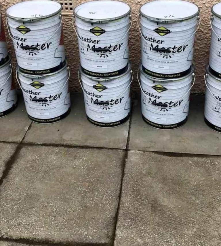 Masonry paint 