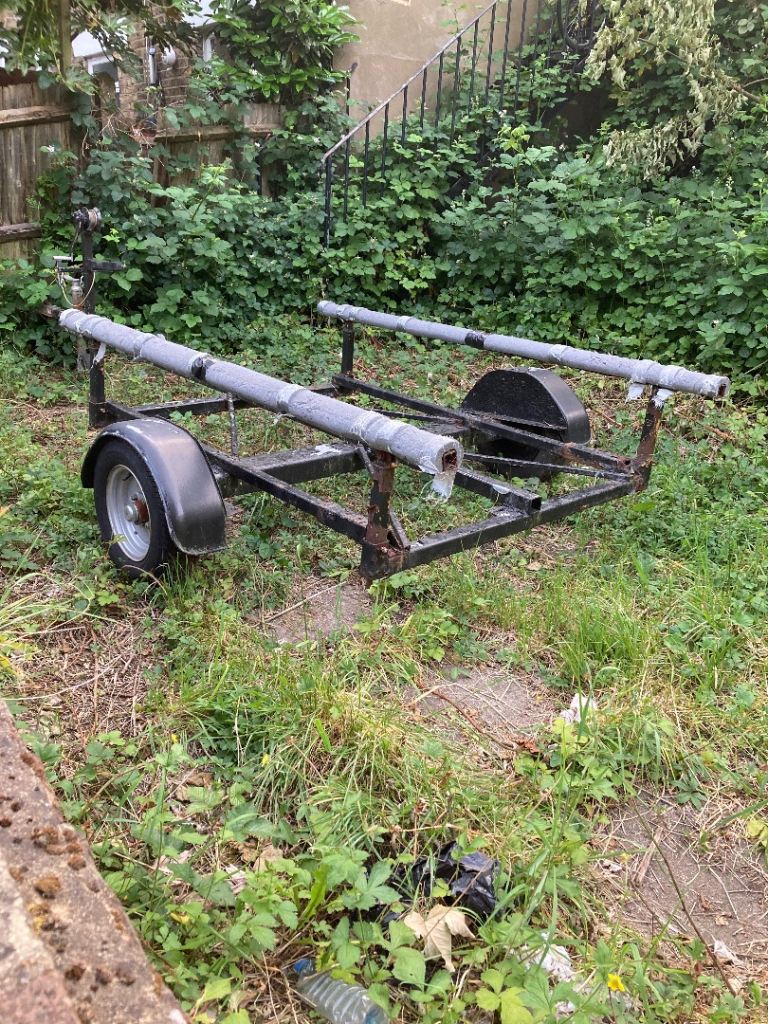 Trailer for small boat/dinghy