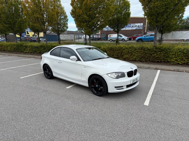 BMW, 1 SERIES, Coupe, 2010, Manual, 1995 (cc), 2 doors