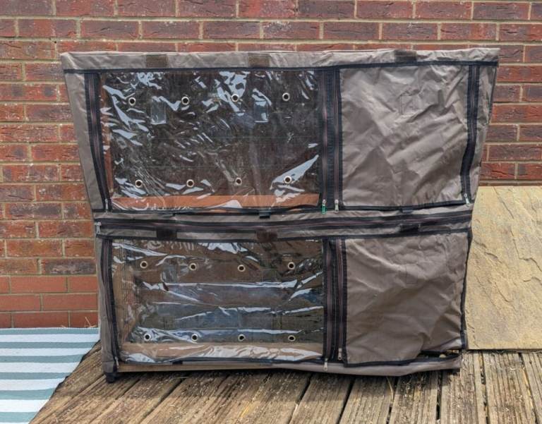 Pawhut 2 storey RABBIT HUTCH and cover