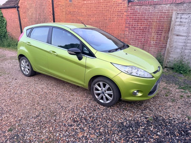 Ford, FIESTA, Hatchback, 2009, Manual, 1388 (cc), 5 doors