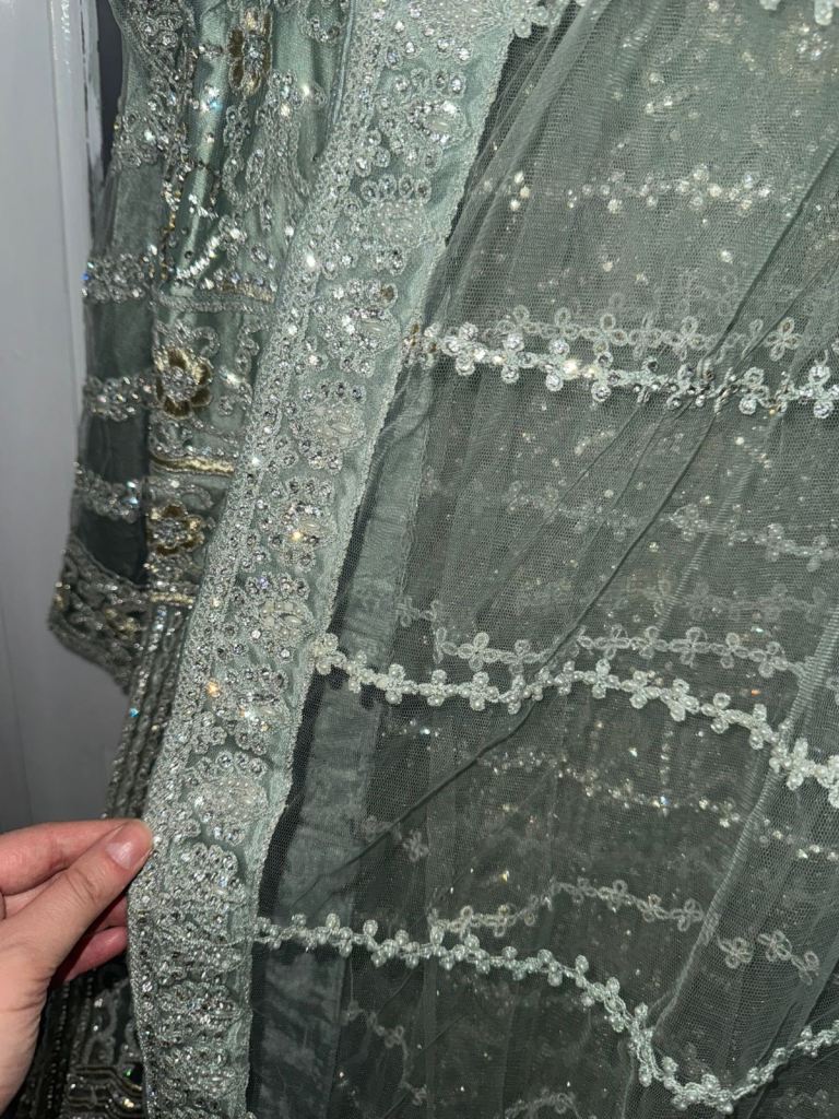 HEAVY PAKISTANI ASIAN WEDDING DRESS 