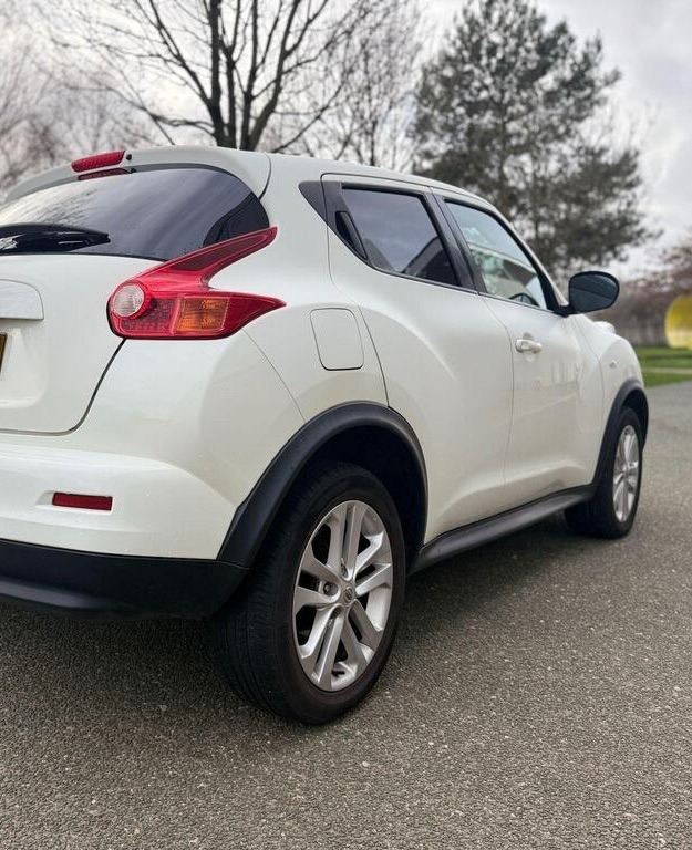 2013 NISSAN JUKE 1.6 ACEMTA PREMIUM MANUAL PETROL 5 DOORS - MOT 1 YEAR like vauxhall mokka 