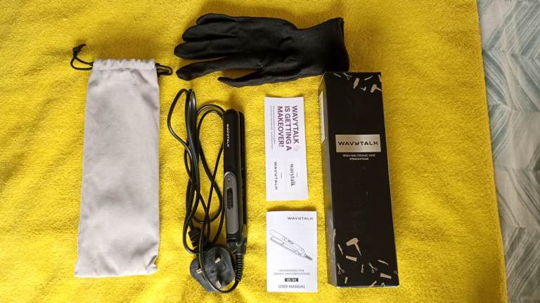 Wavytalk Mini Hair Ceramic Straighteners, Travel Size, Dual Voltage so Work Abroad