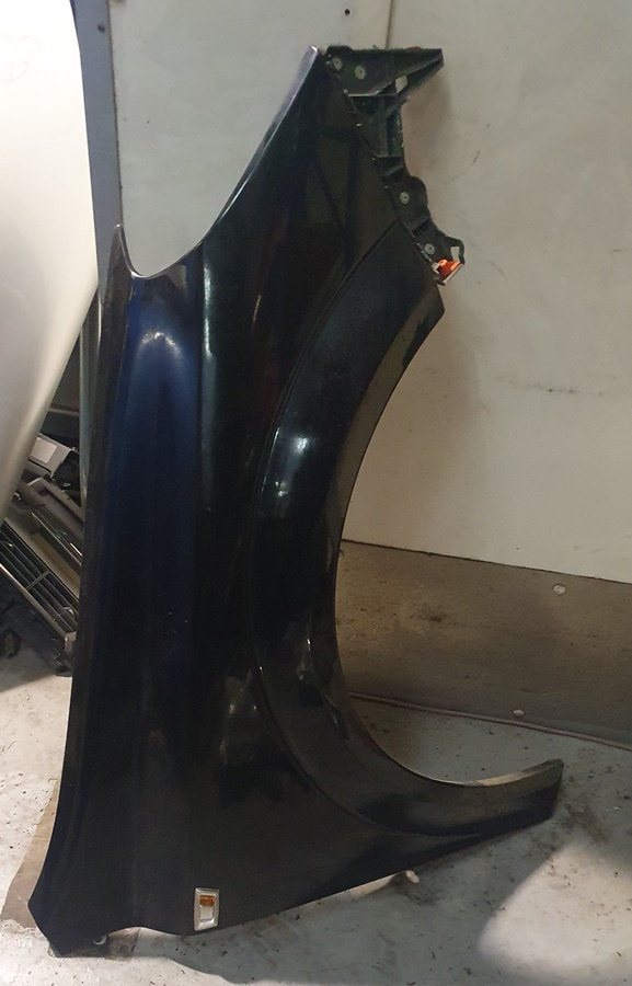 Vauxhall Astra H Right Side Front Wing Black 2007