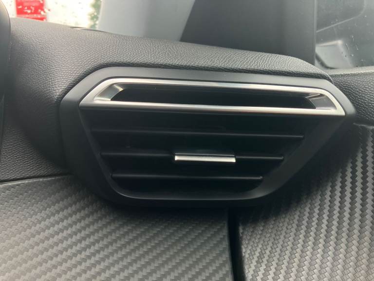 2022 Peugeot 2008 100kW Active Premium 50kWh 5dr Auto Estate ELECTRIC Automatic