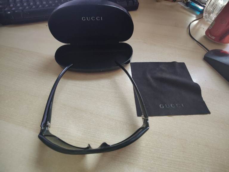 Gucci GG 2515S sunglasses with case