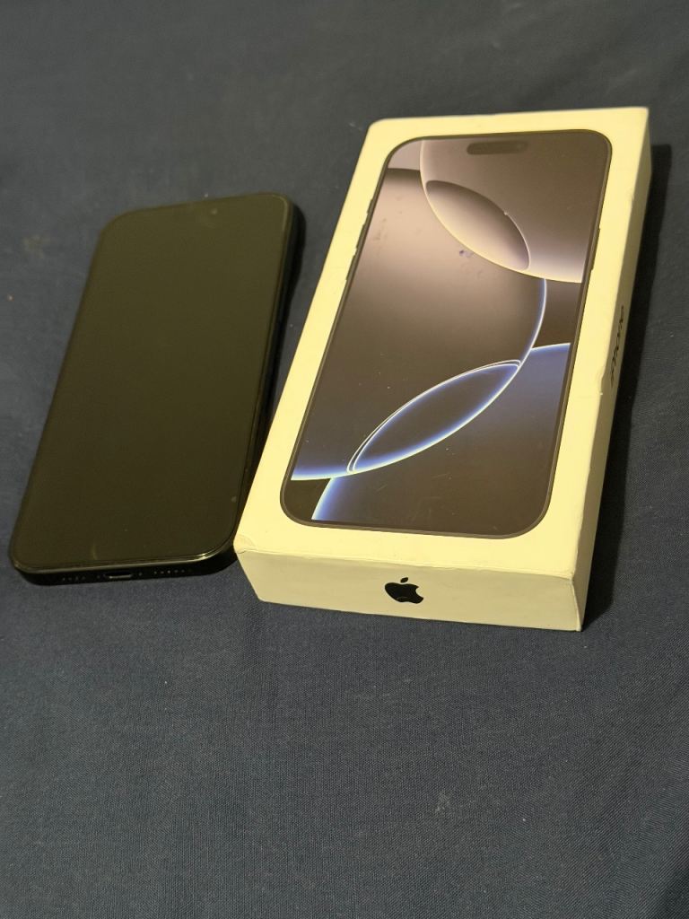 iPhone 16 Pro Max 1TB - Black, As Good As New