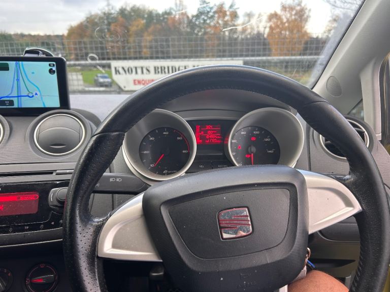 Seat, IBIZA, Hatchback, 2009, Manual, 1896 (cc), 5 doors