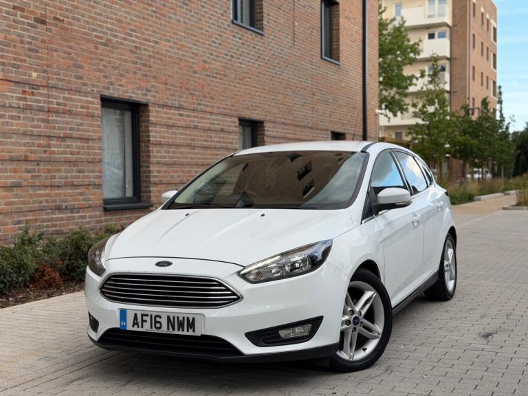 2016 Ford Focus 1.0 EcoBoost 125 Zetec 5dr Auto HATCHBACK Petrol Automatic