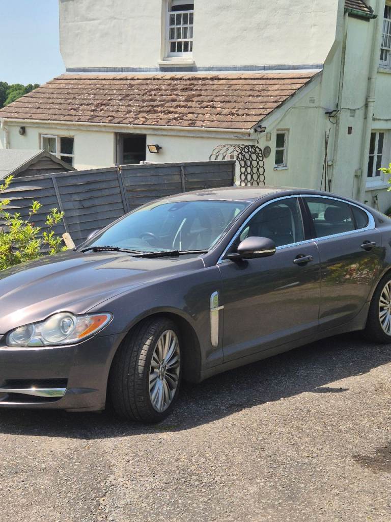 2010 Jaguar 3.0l diesel  xf