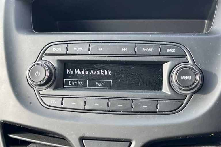 2019 Vauxhall Viva 1.0 [73] SE 5dr [A/C] HATCHBACK PETROL Manual