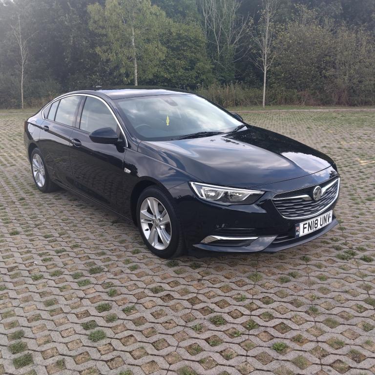 VAUXHALL INSIGNIA 1.6 TURBO D ECOTEC TECH LINE NAV 5DR 2018 / 18 @ MCD CARS