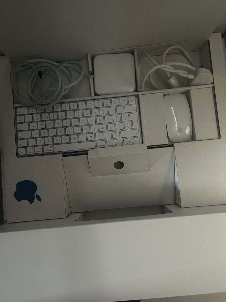 iMac (M1 series, 2021) Blue , £700.00 for Sale in Camberwell, London ...