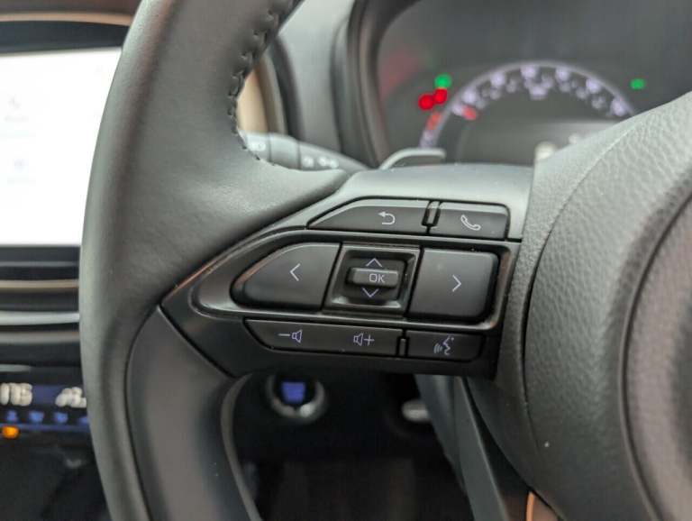 2022 Toyota Aygo X 1.0 VVT-i Exclusive Hatchback 5dr Petrol x-shift Euro 6 (s/s) (72 ps) NAVIG HA...