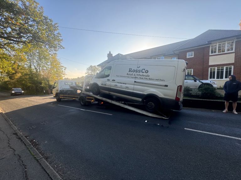 24-7 CHEAP CAR VAN 7.5T BREAKDOWN RECOVERY SERVICE VEHICLE TOW TRUCK TRANSPORT JUMP START NATIONWIDE