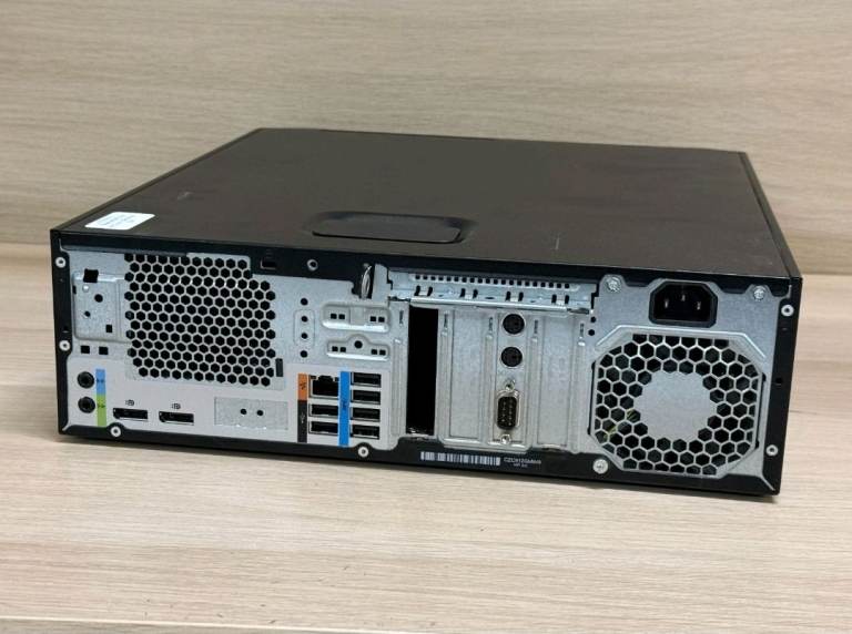 HP Z2 G4 Computer PC Desktop Workstation i7 8700 16GB RAM 256 SSD NVMe