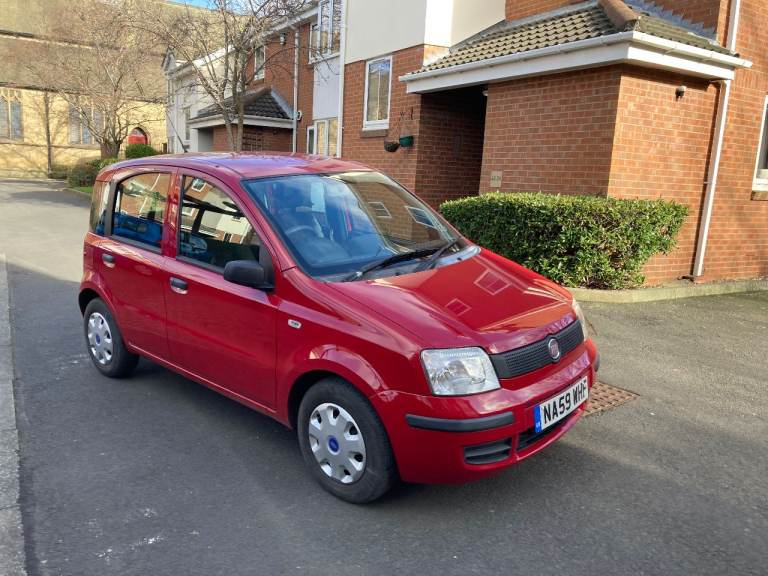 FIAT PANDA 5 DOOR hatchback £35 ROAD TAX