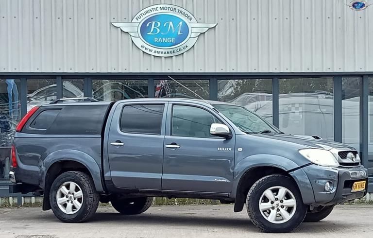 TOYOTA HILUX 3.0 D-4D Invincible Grey Auto Diesel 2011