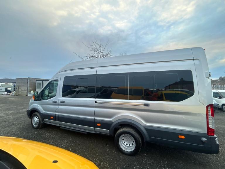 2015 Ford Transit 2.2 TDCi 125ps H3 17 Seater NA Diesel Manual