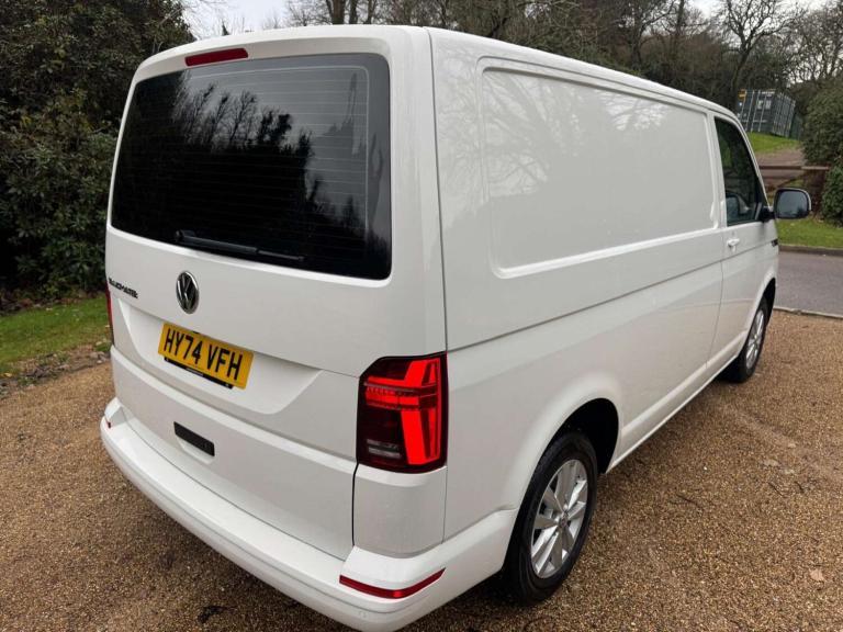 2024 Volkswagen Transporter 2.0 TDI 150 Highline Van DSG PANEL VAN DIESEL Automatic