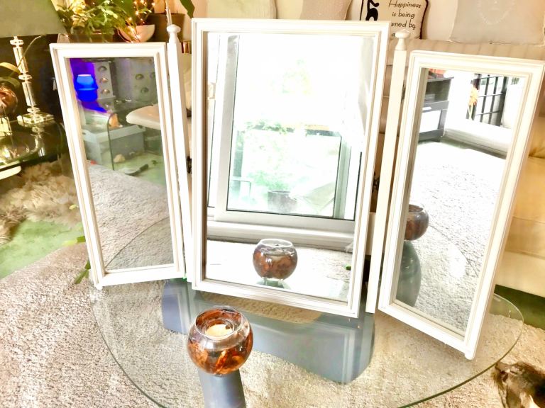 White triple adjustable dressing table mirror, stand alone, tilting action 