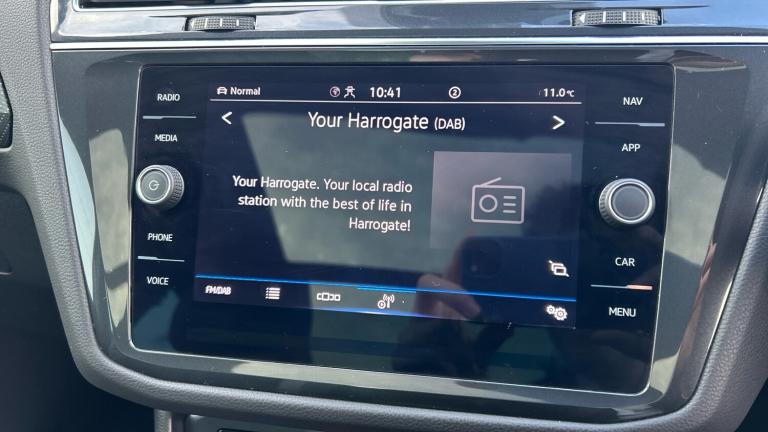 2022 Volkswagen Tiguan 2.0 TDI 200 4Motion R-Line 5dr DSG ESTATE DIESEL Automatic