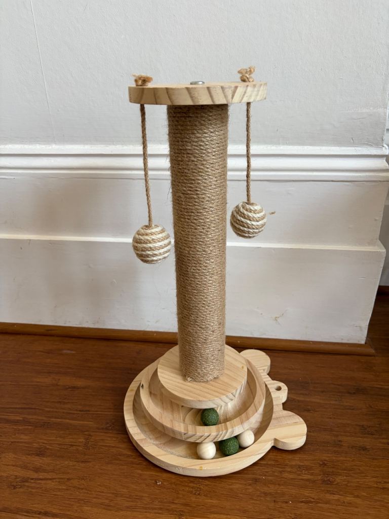 Cat scratching post with ball game