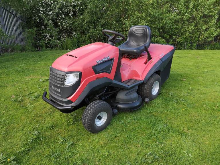 Mountfield Ride On Mower Lawn tractor Ride-on