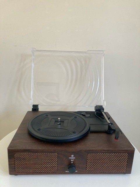 Vintage Style Turntable / Record Player -  Wooden Finish