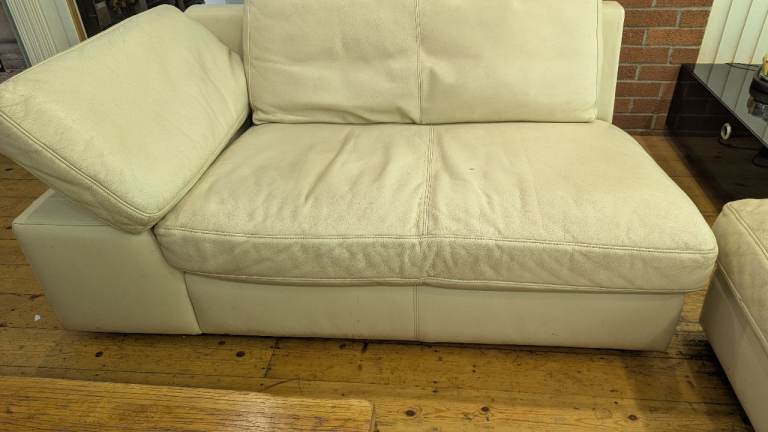 Cream Leather Sofa – 4 Seater, Used Condition