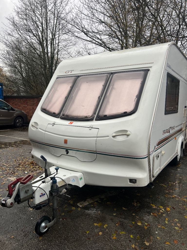 Elddis Hurricane with awning. Can deliver.