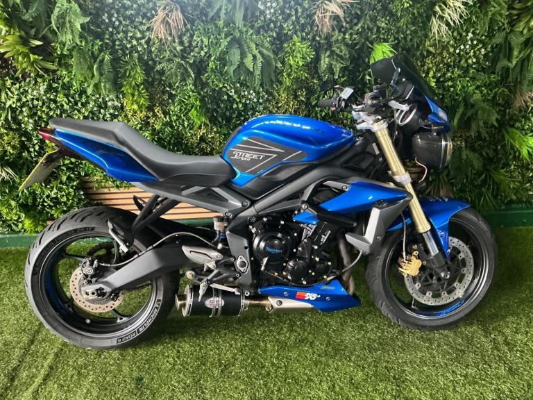 Triumph Street Triple 675
