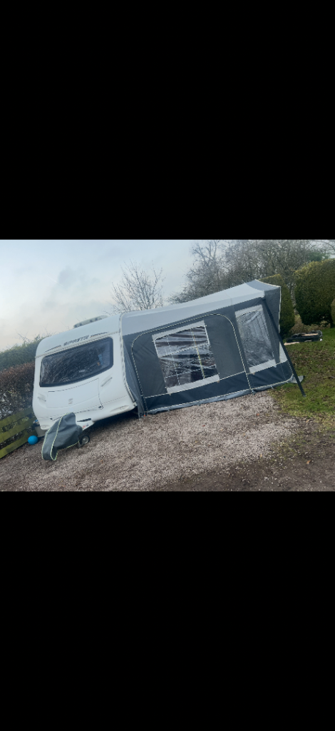 Swift Quattro FB 6 berth
