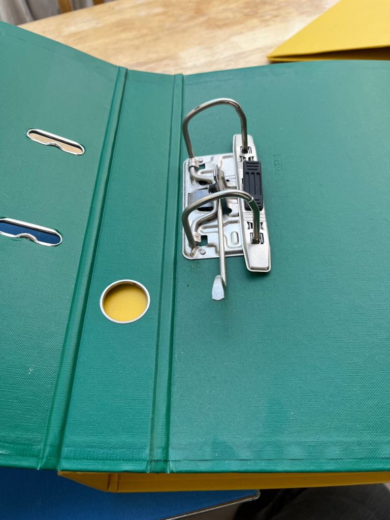 Stationery- 5 office lever arch folders A4, 2 fat, 3 inch hin