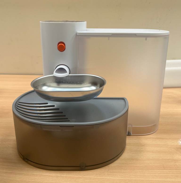 Petgravity Smart Pet Water Fountain