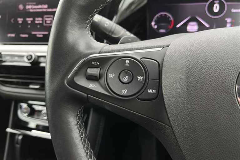 2023 Vauxhall Grandland 1.2 Turbo Ultimate 5dr Auto HATCHBACK PETROL Automatic