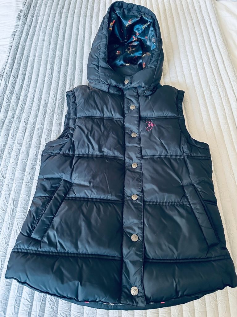 New unworn ladies Ryedale gilet size XS