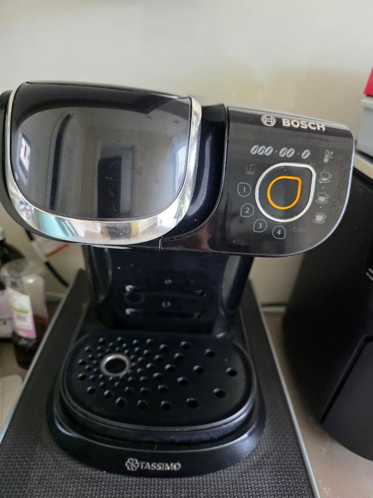 Tassimo my way coffee machine plus podcast storage rack