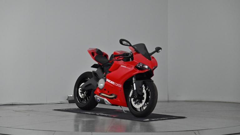 2015 Ducati 899 899 Panigale ABS White (14MY) Super Sports PETROL Manual