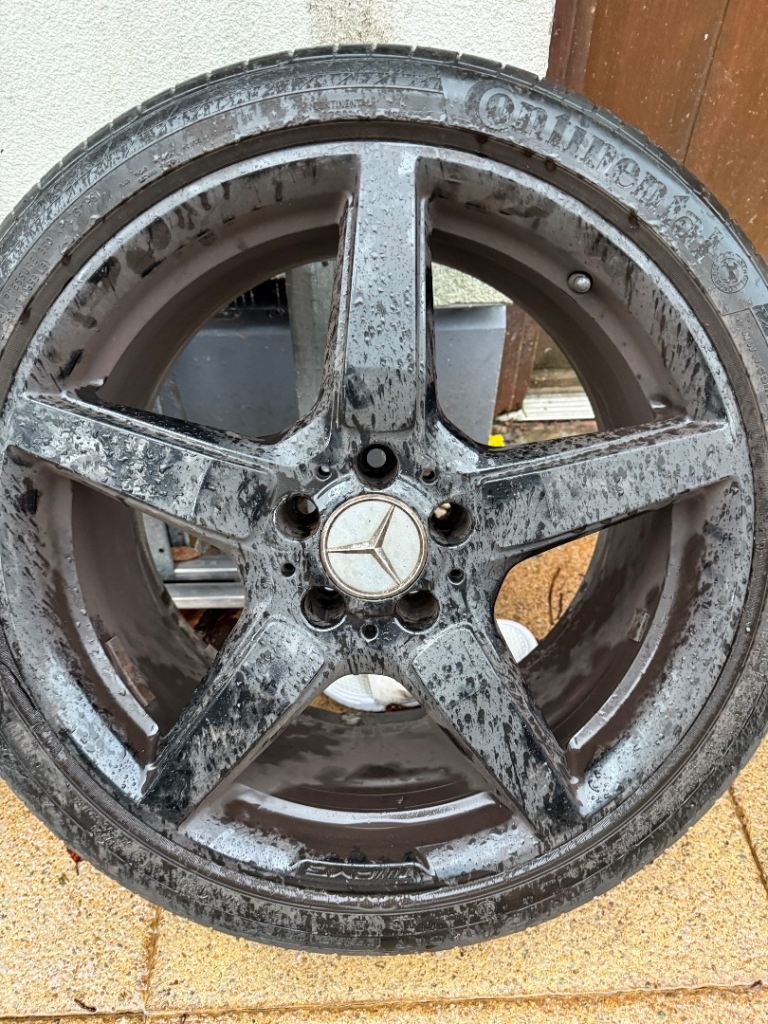 3 x Mercades Benz 19inch alloys 