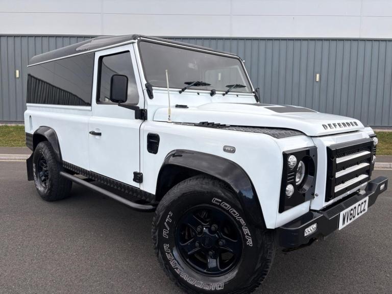 2010 Land Rover Defender Hard Top TDCi NA DIESEL Manual