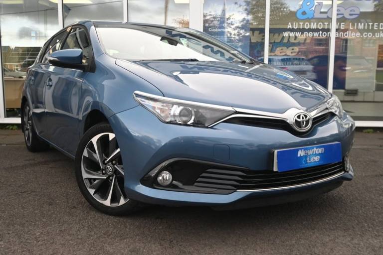 2015 Toyota Auris 1.2 VVT-i Design Hatchback 5dr Petrol Manual Euro 6 (s/s) (116 ps) Hatchback Pe...
