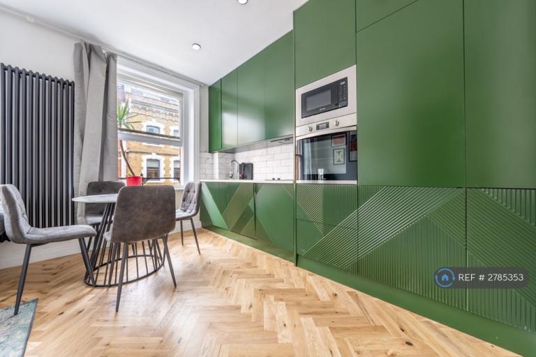 1 bedroom flat in Great Titchfield St, London, W1W (1 bed) (#2785353)