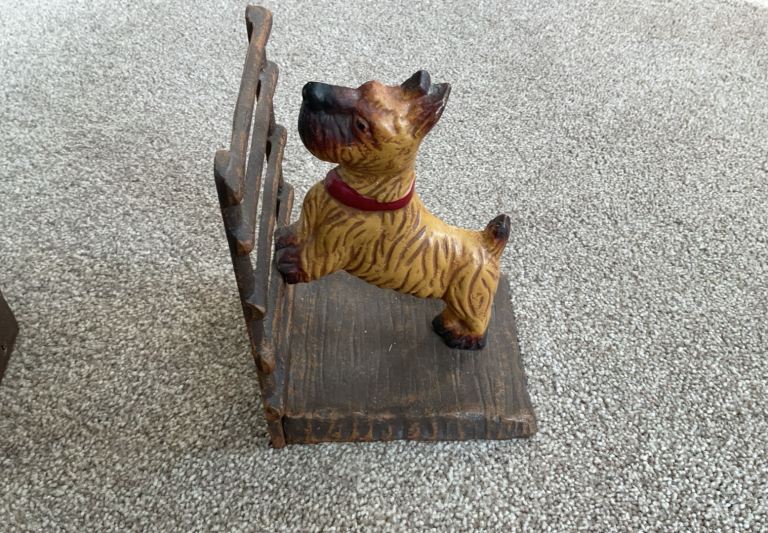 Cast iron cairn terrier book ends