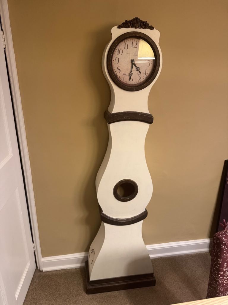 Clock Swedish Mora clock style 