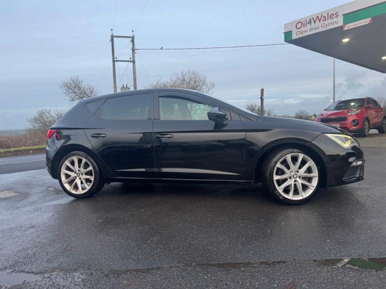 2017 SEAT Leon 2.0 TDI 184 FR Technology 5dr HATCHBACK DIESEL Manual